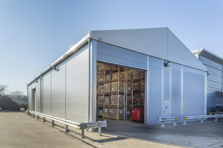 All you need to know before taking a warehouse storage space for rent